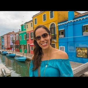 Meet your Posher, Andrea